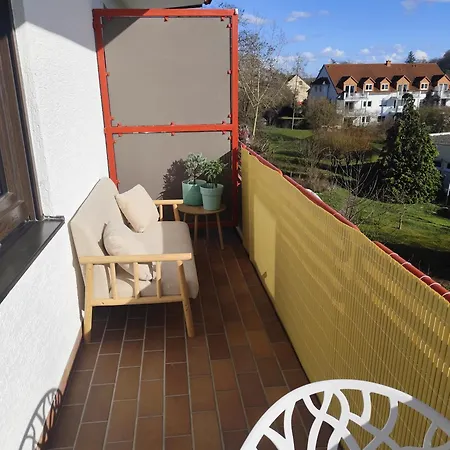 Happy Weekend Mit Balkon Und Blick Ins Gruene Apartment *