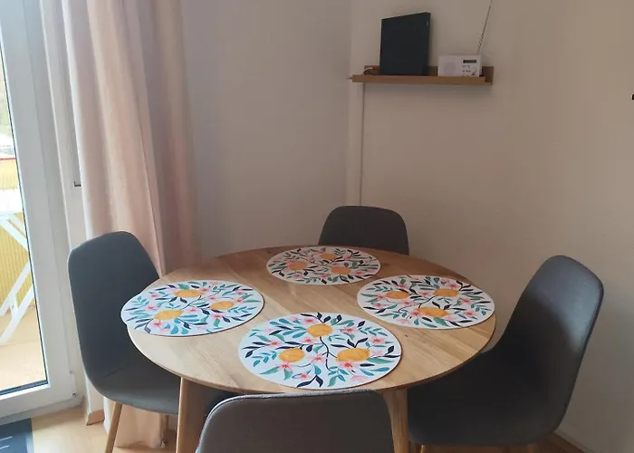 Happy Weekend Mit Balkon Und Blick Ins Gruene 公寓 *