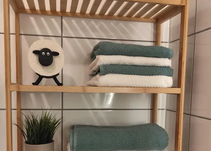 Happy Weekend Mit Balkon Und Blick Ins Gruene Daire